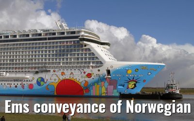 Ems conveyance of Norwegian Breakaway - 13th March 2013