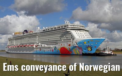 Ems conveyance of Norwegian Breakaway - 13th March 2013