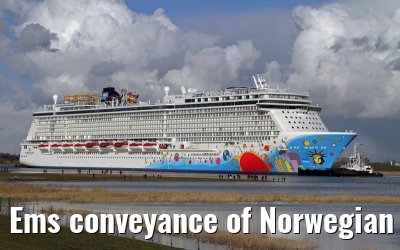 Ems conveyance of Norwegian Breakaway - 13th March 2013