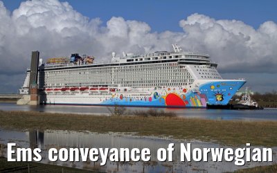 Ems conveyance of Norwegian Breakaway - 13th March 2013