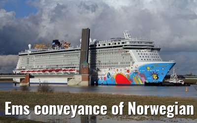 Ems conveyance of Norwegian Breakaway - 13th March 2013