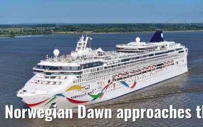 Norwegian Dawn approaches the port of Hamburg 16.07.2023