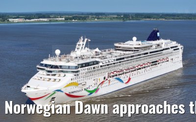 Norwegian Dawn approaches the port of Hamburg 16.07.2023