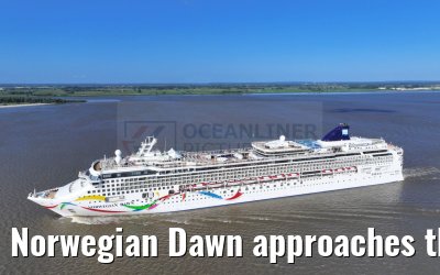 Norwegian Dawn approaches the port of Hamburg 16.07.2023