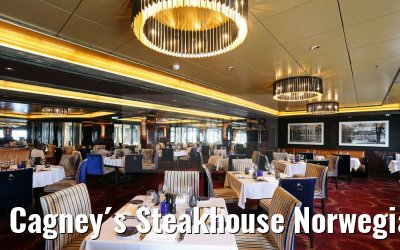 Cagney´s Steakhouse Norwegian Epic dinner set up