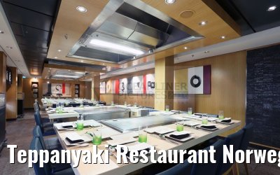 Teppanyaki Restaurant Norwegian Epic evening set up