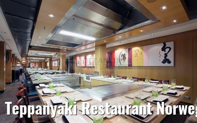 Teppanyaki Restaurant Norwegian Epic evening set up