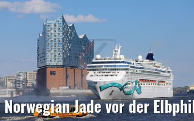 Norwegian Jade vor der Elbphilharmonie Hamburg 04.06.2017
