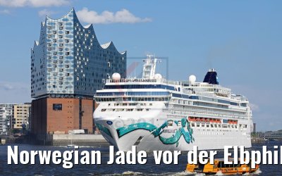 Norwegian Jade vor der Elbphilharmonie Hamburg 04.06.2017