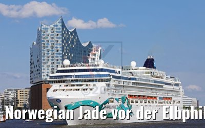 Norwegian Jade vor der Elbphilharmonie Hamburg 04.06.2017
