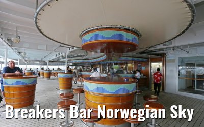 Breakers Bar Norwegian Sky