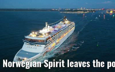 Norwegian Spirit leaves the port of Warnemuende 08.08.2019