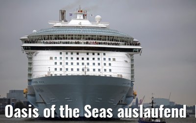 Oasis of the Seas auslaufend  Rotterdam am 14.10.2014