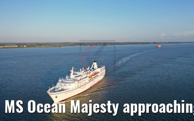 MS Ocean Majesty approaching port of Hamburg 20.08.2019
