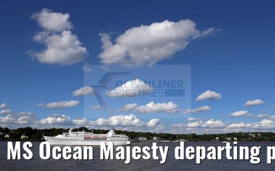 MS Ocean Majesty departing port of Hamburg 06.08.2016