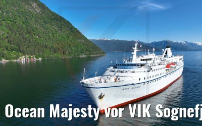 Ocean Majesty vor VIK Sognefjord 30.06.2022