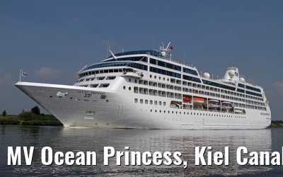 MV Ocean Princess, Kiel Canal, 27. July 2013