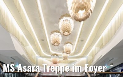 MS Asara Treppe im Foyer