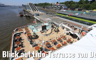 Blick auf Lido-Terrasse von Deck 11 MS Amadea 26.05.2017