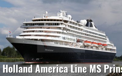 Holland America Line MS Prinsendam Kiel Canal transit 02.08.2016