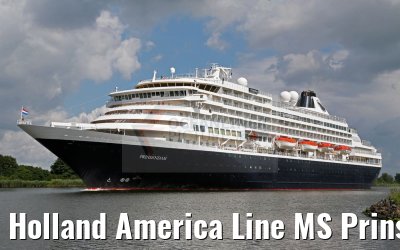 Holland America Line MS Prinsendam Kiel Canal transit 02.08.2016