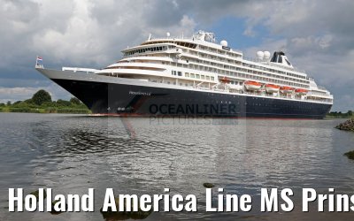 Holland America Line MS Prinsendam Kiel Canal transit 02.08.2016