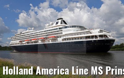 Holland America Line MS Prinsendam Kiel Canal transit 02.08.2016