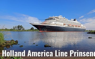 Holland America Line Prinsendam Kiel Canal transit 14.07.2017