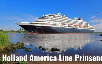 Holland America Line Prinsendam Kiel Canal transit 14.07.2017