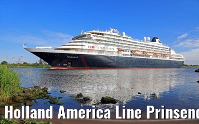 Holland America Line Prinsendam Kiel Canal transit 14.07.2017