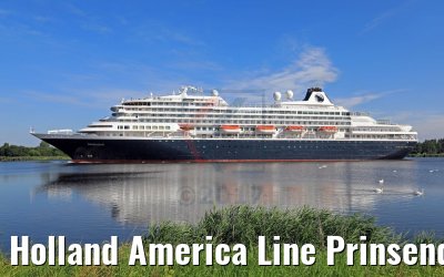 Holland America Line Prinsendam Kiel Canal transit 14.07.2017