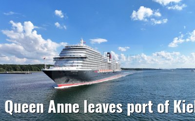 Queen Anne leaves port of Kiel 11.07.2024