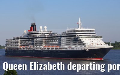 Queen Elizabeth departing port of Hamburg 02. July 2015