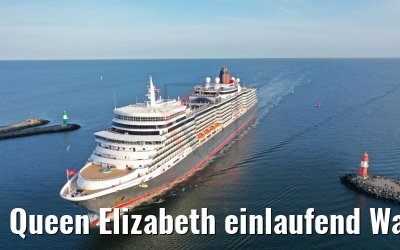 Queen Elizabeth einlaufend Warnemünde mit Molen 22.08.2019