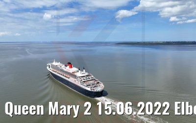 Queen Mary 2 15.06.2022 Elbe river Brunsbuettel