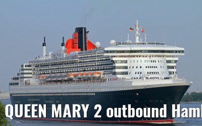 QUEEN MARY 2 outbound Hamburg - May 20, 2012