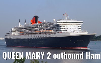 QUEEN MARY 2 outbound Hamburg - May 20, 2012