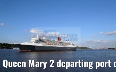 Queen Mary 2 departing port of Hamburg 30.08.2016