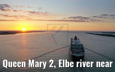 Queen Mary 2, Elbe river near Glueckstadt 21.06.2019