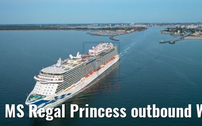 MS Regal Princess outbound Warnemuende Cruiseport 29.05.2019