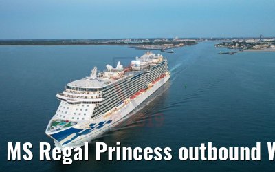 MS Regal Princess outbound Warnemuende Cruiseport 29.05.2019