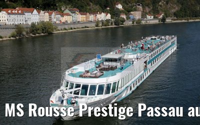 MS Rousse Prestige Passau auslaufend 11.09.2016