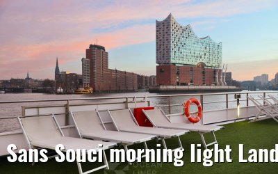 Sans Souci morning light Landungsbrücken Hamburg