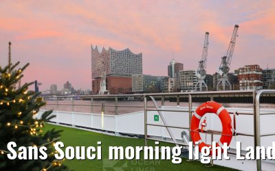 Sans Souci morning light Landungsbrücken Hamburg