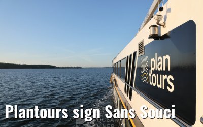 Plantours sign Sans Souci