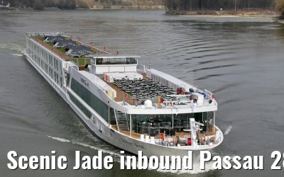 Scenic Jade inbound Passau 28.03.2015