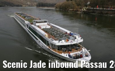 Scenic Jade inbound Passau 28.03.2015