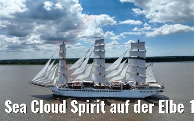 Sea Cloud Spirit auf der Elbe 16.06.2022