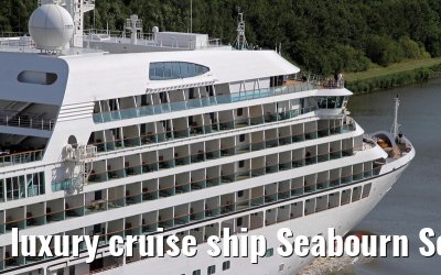 luxury cruise ship Seabourn Sojourn, Kiel Canal, 20. August 2013