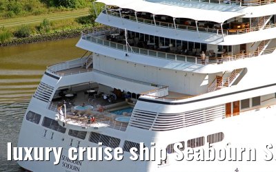 luxury cruise ship Seabourn Sojourn, Kiel Canal, 20. August 2013